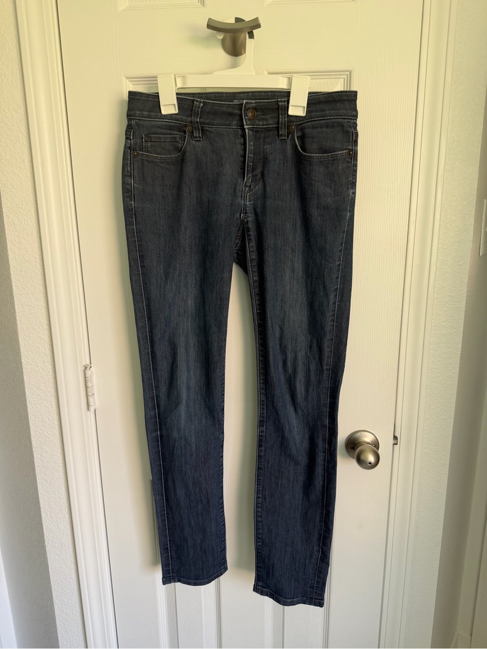 LOFT Dark Indigo Curvy Skinny Jeans